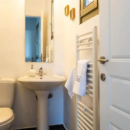 Family Fun In The Infinite Aegean By Neuvel *